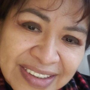 Meet your Posher, Mirna